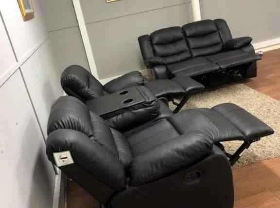 roma 3 + 2 leather sofa suite available
