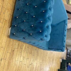 ashton luxury single seater sofa – compact, stylish & comfortable