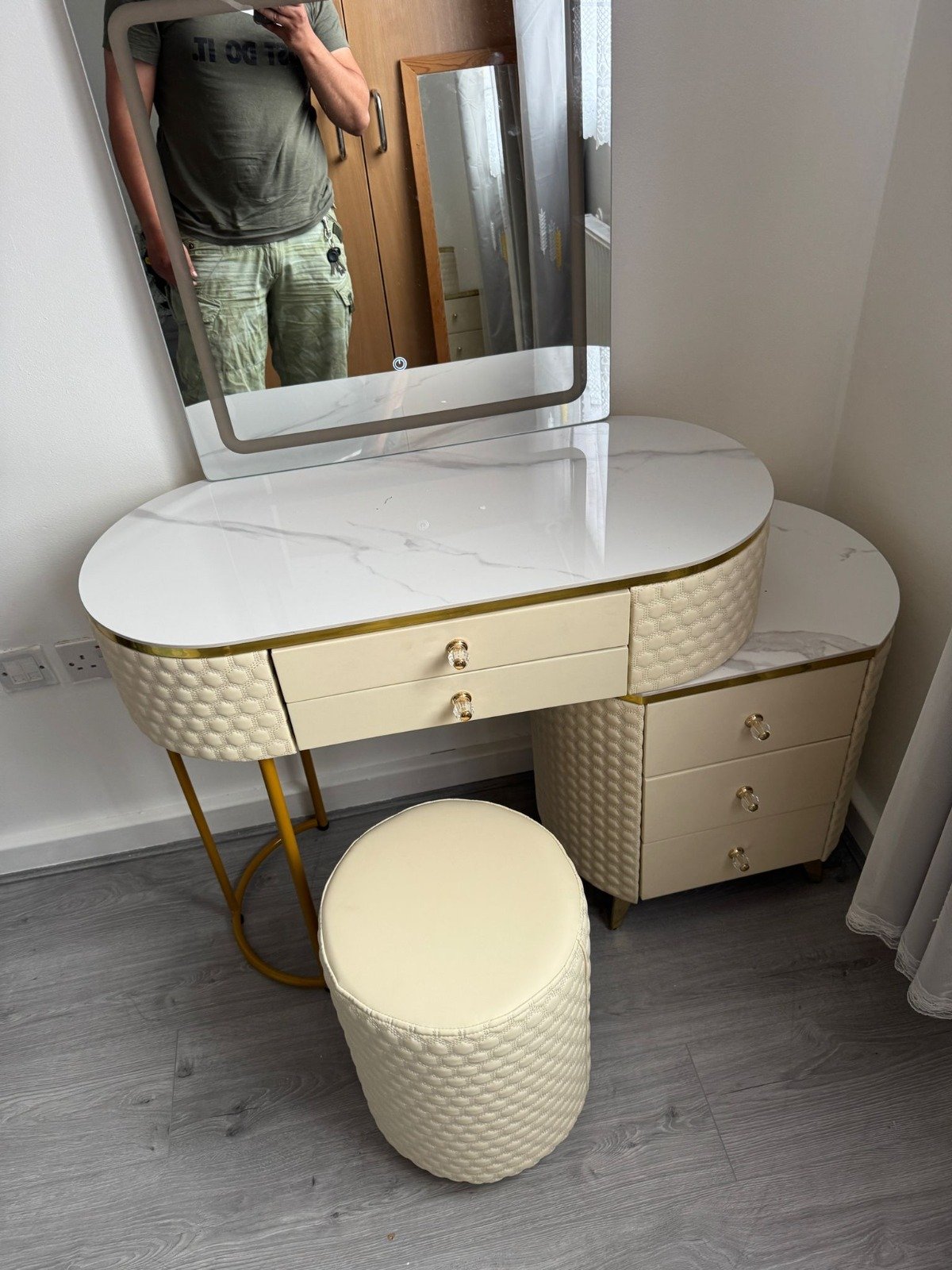 new premium hollywood makeup dressing table – gloss vanity with mirror & stool